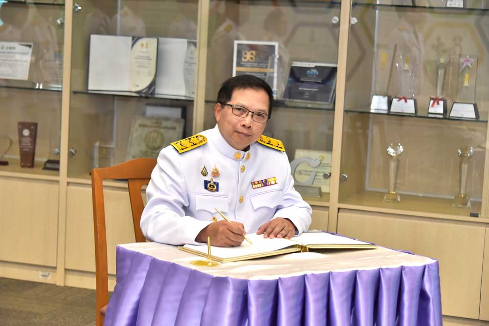 พิธีถวายพระพรชัยมงคลเนื่องในวันเฉลิมพระชนมพรรษา 3 มิถุนายน 2568 สมเด็จพระนางเจ้าฯ พระบรมราชินี พิธีถวายพระพรชัยมงคลเนื่องในวันเฉลิมพระชนมพรรษา 3 มิถุนายน 2568 สมเด็จพระนางเจ้าฯ พระบรมราชินี
