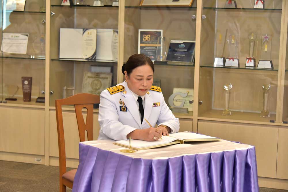 พิธีถวายพระพรชัยมงคลเนื่องในวันเฉลิมพระชนมพรรษา 3 มิถุนายน 2568 สมเด็จพระนางเจ้าฯ พระบรมราชินี พิธีถวายพระพรชัยมงคลเนื่องในวันเฉลิมพระชนมพรรษา 3 มิถุนายน 2568 สมเด็จพระนางเจ้าฯ พระบรมราชินี