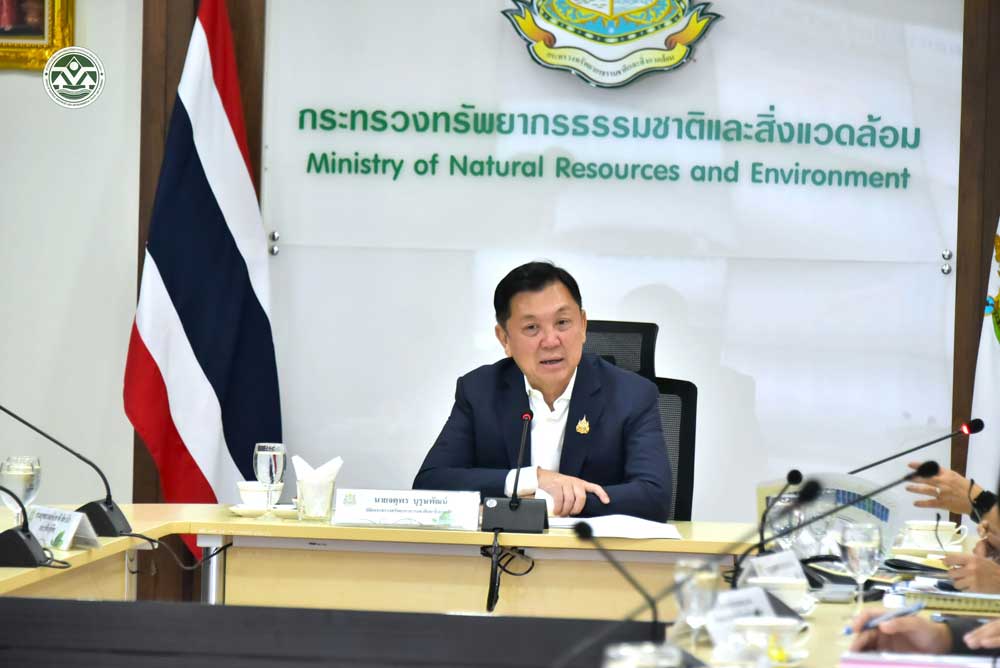 นายจตุพร บุรุษพัฒน์ ปลัดกระทรวงทรัพยากรธรรมชาติและสิ่งแวดล้อม นายจตุพร บุรุษพัฒน์ ปลัดกระทรวงทรัพยากรธรรมชาติและสิ่งแวดล้อม