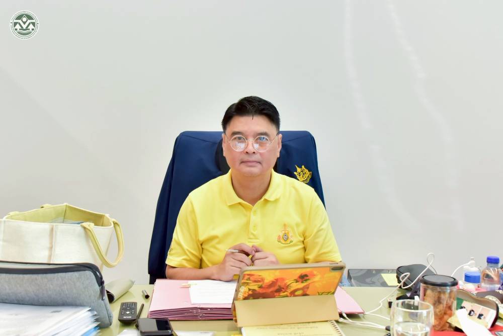 นายจริวัฒน์ ระติสุนทร รองเลขาธิการ สผ.