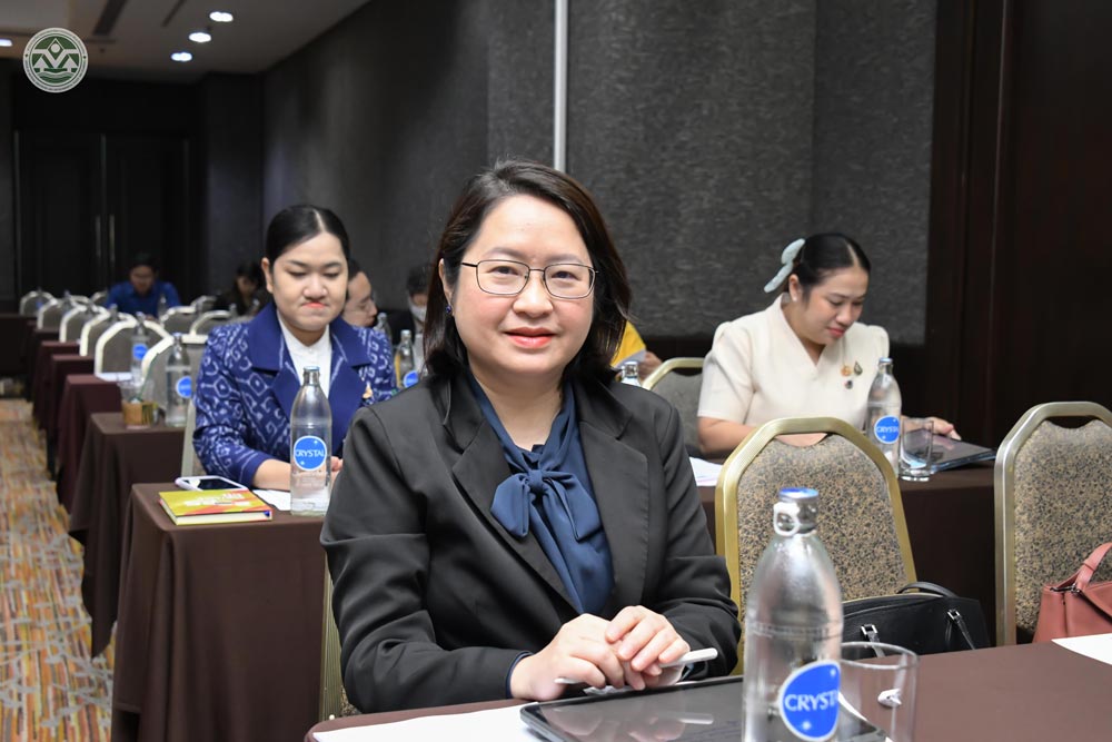 นางกตัญชลี ธรรมกุล ผอ.กลช. นางกตัญชลี ธรรมกุล ผอ.กลช.