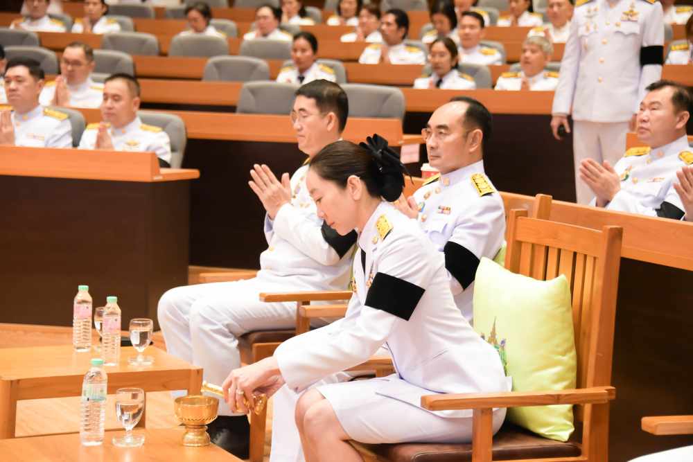 ดร.ชญานันท์ ภักดีจิตต์ ปลัดกระทรวงทรัพยากรธรรมชาติและสิ่งแวดล้อม ดร.ชญานันท์ ภักดีจิตต์ ปลัดกระทรวงทรัพยากรธรรมชาติและสิ่งแวดล้อม