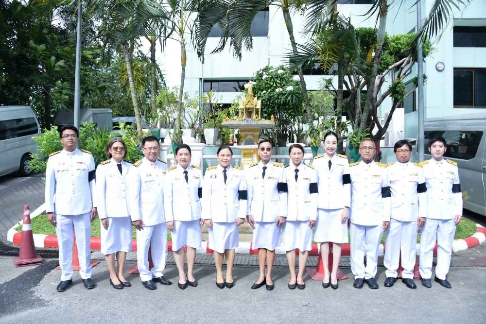 สผ. ร่วมพิธีบำเพ็ญกุศลน้อมรำลึกเนื่องในวันสวรรคต พระบาทสมเด็จพระมงกุฎเกล้าเจ้าอยู่หัว ครบ 100ปี และเนื่องในวันคล้ายวันประสูติ สมเด็จพระเจ้าภคินีเธอ เจ้าฟ้าเพชรรัตนราชสุดา สิริโสภาพัณณวดี สผ. ร่วมพิธีบำเพ็ญกุศลน้อมรำลึกเนื่องในวันสวรรคต พระบาทสมเด็จพระมงกุฎเกล้าเจ้าอยู่หัว ครบ 100ปี และเนื่องในวันคล้ายวันประสูติ สมเด็จพระเจ้าภคินีเธอ เจ้าฟ้าเพชรรัตนราชสุดา สิริโสภาพัณณวดี