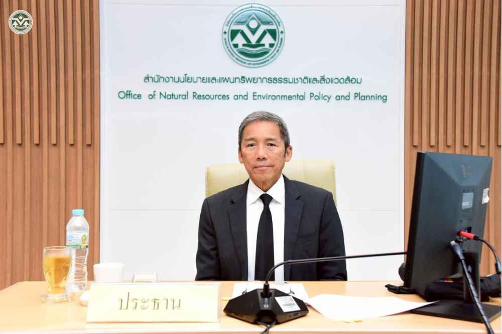 นายสันติ บุญประคับ อดีตเลขาธิการ สผ. นายสันติ บุญประคับ อดีตเลขาธิการ สผ.