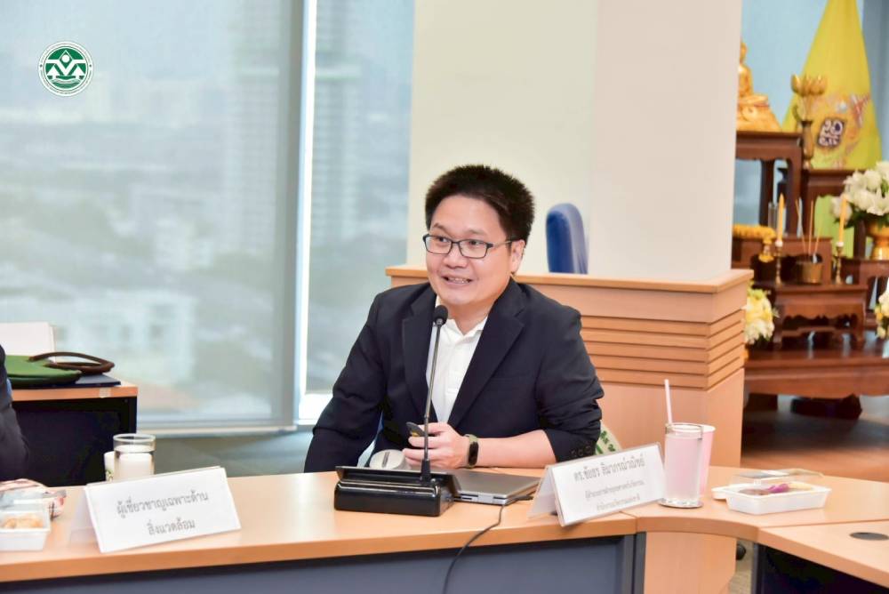 ดร.ชัยธร ลิมาภรณ์วณิชย์ ผู้อำนวยการ ฝ่ายยุทธศาสตร์นวัตกรรม สำนักงานนวัตกรรมแห่งชาติ ดร.ชัยธร ลิมาภรณ์วณิชย์ ผู้อำนวยการ ฝ่ายยุทธศาสตร์นวัตกรรม สำนักงานนวัตกรรมแห่งชาติ