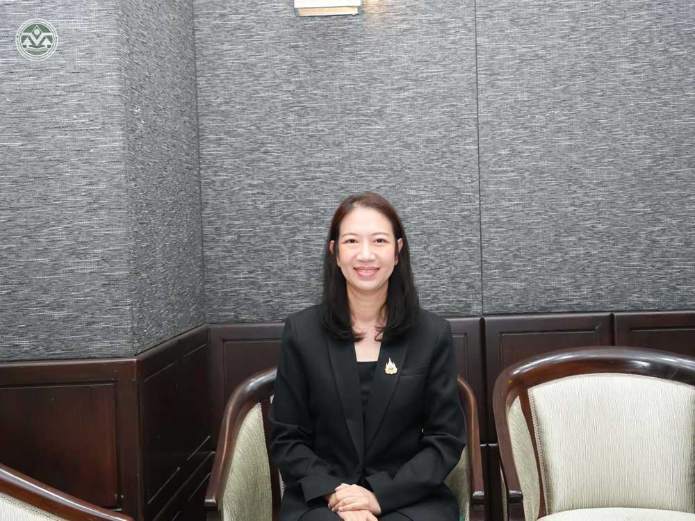 นางสาวนารีรัตน์ พันธุ์มณี รองเลขาธิการสำนักงานนโยบายและแผนทรัพยากรธรรมชาติและสิ่งแวดล้อม นางสาวนารีรัตน์ พันธุ์มณี รองเลขาธิการสำนักงานนโยบายและแผนทรัพยากรธรรมชาติและสิ่งแวดล้อม