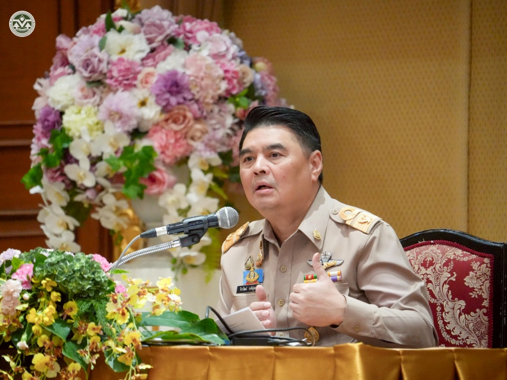 นายจิรวัฒน์ ระติสุนทร รองเลขาธิการ สผ. นายจิรวัฒน์ ระติสุนทร รองเลขาธิการ สผ.