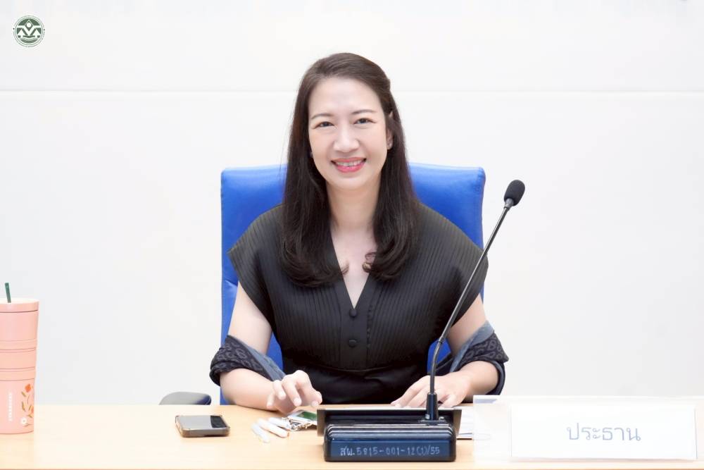 นางสาวนารีรัตน์ พันธุ์มณี รองเลขาธิการ สผ. นางสาวนารีรัตน์ พันธุ์มณี รองเลขาธิการ สผ.