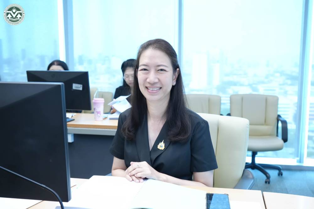 นางสาวนารีรัตน์ พันธุ์มณี รองเลขาธิการ สผ. นางสาวนารีรัตน์ พันธุ์มณี รองเลขาธิการ สผ.