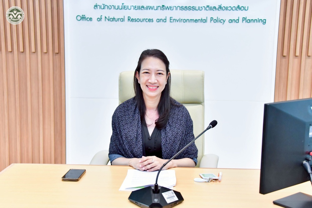 นางสาวนารีรัตน์ พันธุ์มณี รองเลขาธิการ สผ. นางสาวนารีรัตน์ พันธุ์มณี รองเลขาธิการ สผ.