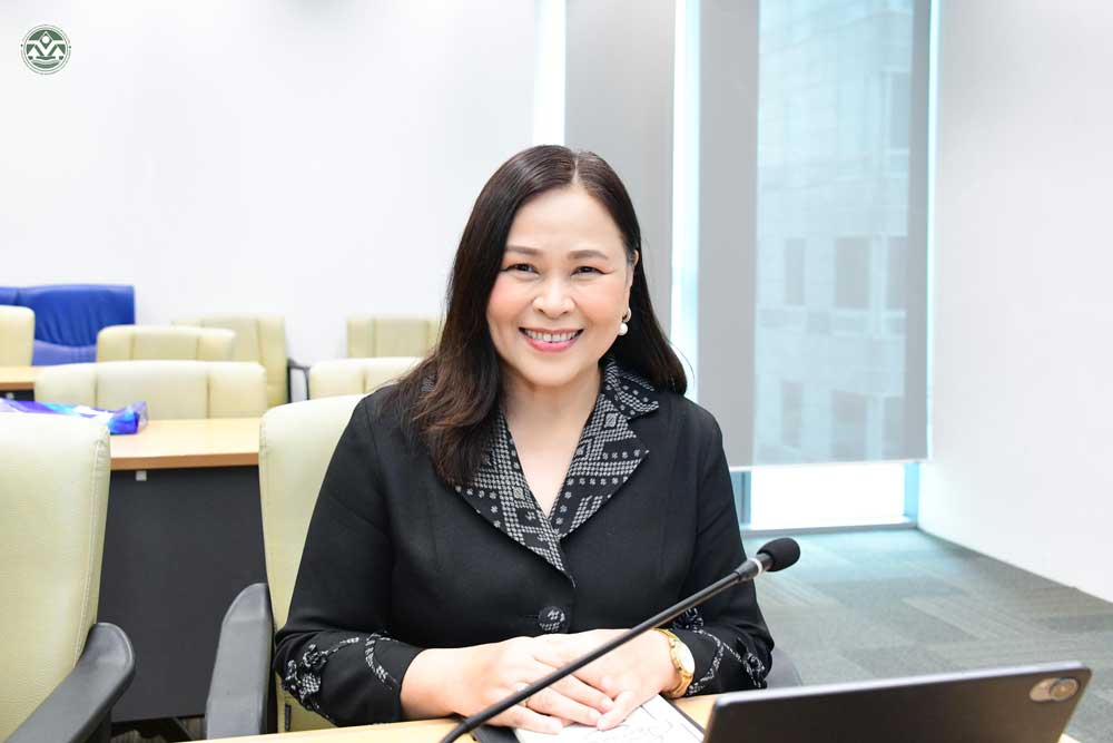 นางสาวกานดา ชูแก้ว รองเลขาธิการ สผ. นางสาวกานดา ชูแก้ว รองเลขาธิการ สผ.