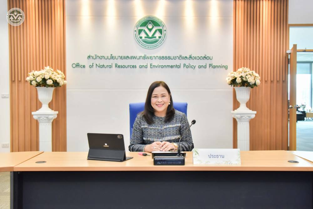 นางสาวกานดา ชูแก้ว รองเลขาธิการ สผ. นางสาวกานดา ชูแก้ว รองเลขาธิการ สผ.