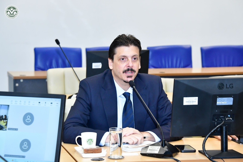 Mr. Stavros Papageorgiou ผู้เชี่ยวชาญอาวุโสด้านการจัดการทรัพยากรธรรมชาติ ธนาคารโลก (World Bank) Mr. Stavros Papageorgiou ผู้เชี่ยวชาญอาวุโสด้านการจัดการทรัพยากรธรรมชาติ ธนาคารโลก (World Bank)