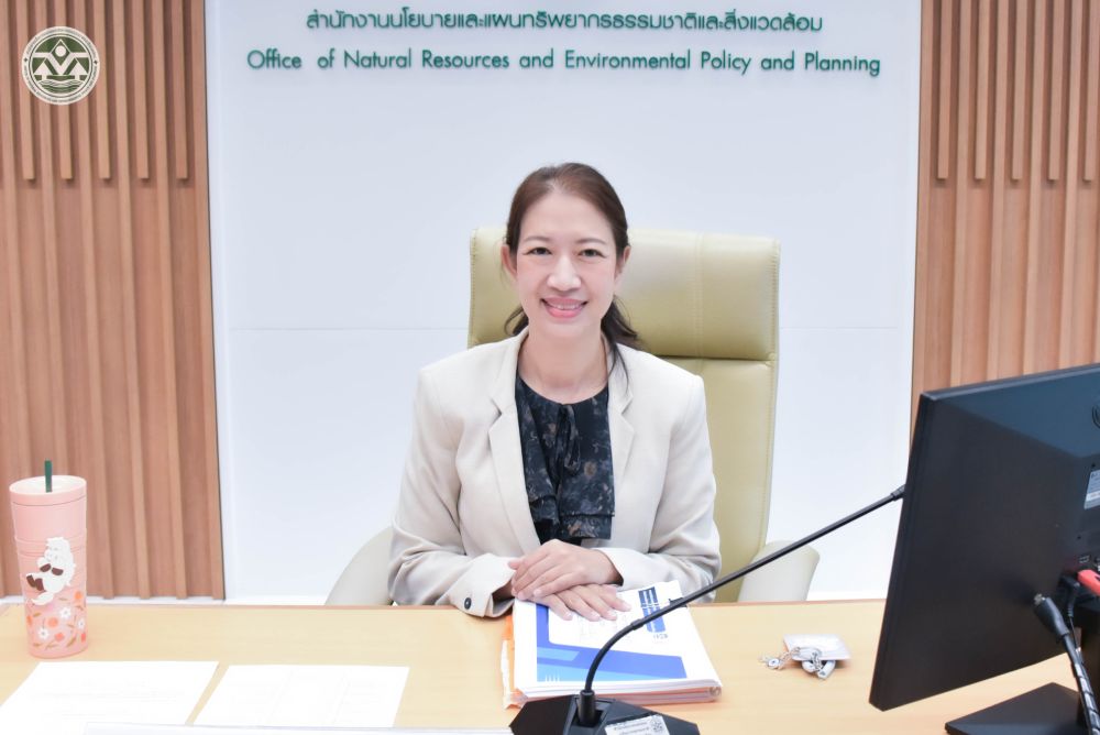 นางสาวนารีรัตน์ พันธุ์มณี รองเลขาธิการ สผ. นางสาวนารีรัตน์ พันธุ์มณี รองเลขาธิการ สผ.