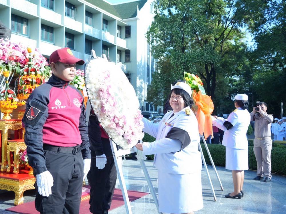 นางสาวรุ่งอรุณ ญาติบรรทุง ผู้อำนวยการกองพัฒนาระบบการประเมินผลกระทบสิ่งแวดล้อม นางสาวรุ่งอรุณ ญาติบรรทุง ผู้อำนวยการกองพัฒนาระบบการประเมินผลกระทบสิ่งแวดล้อม